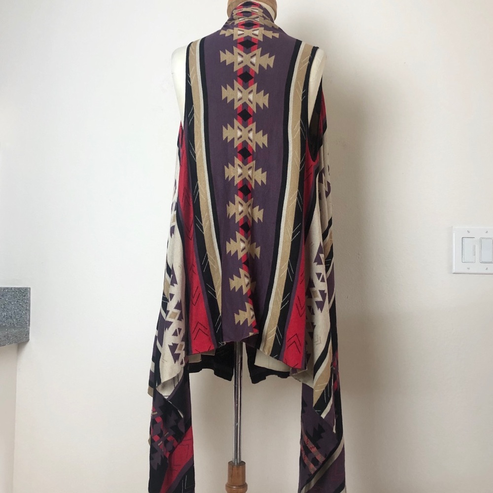 Como Black western print multicolor vest L